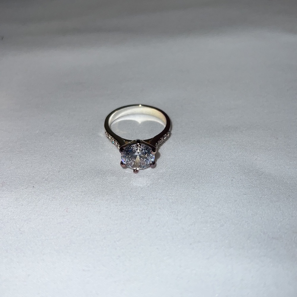 CHARTER CLUB GOLD RING - Picture 4 of 7